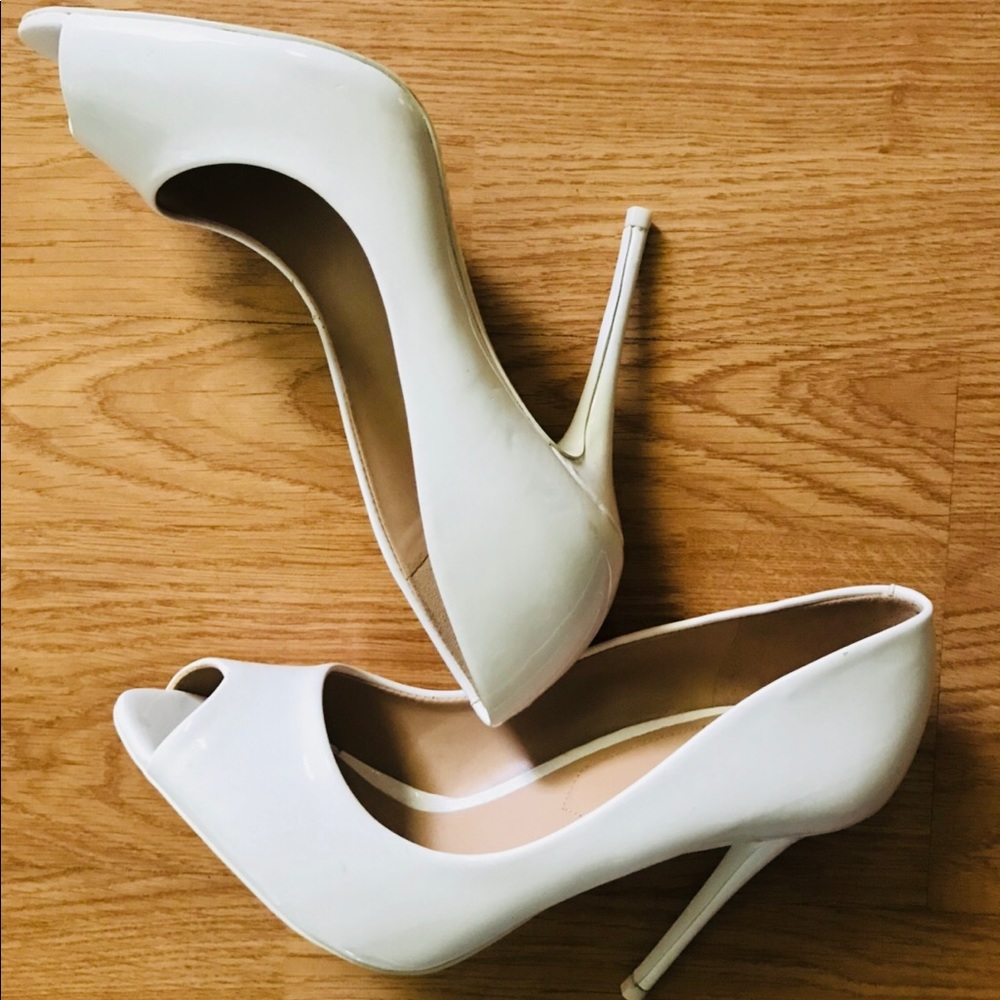 ALDO WHITE PEEP TOE PUMPS